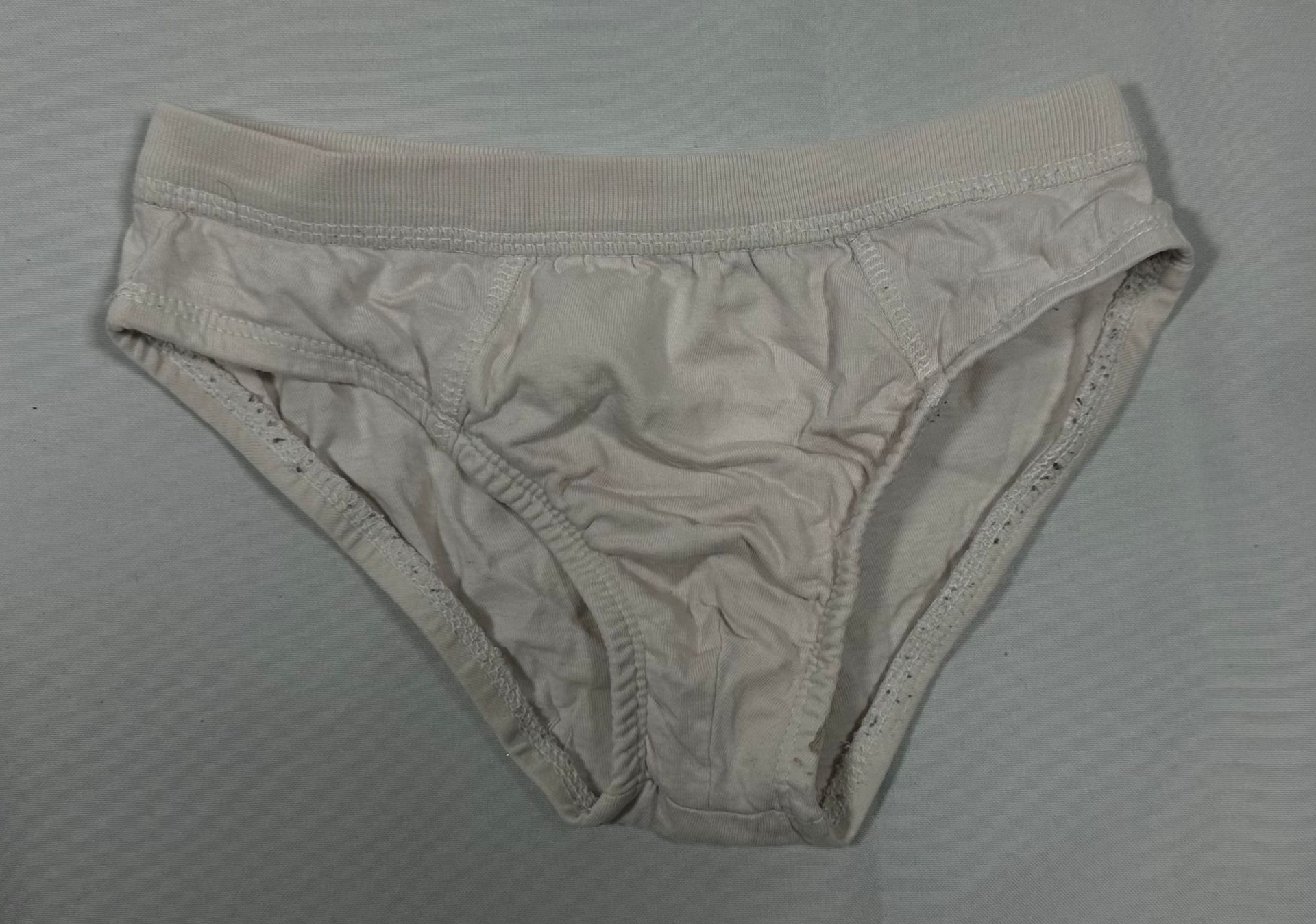 4 Calzoncillos de 3 años.