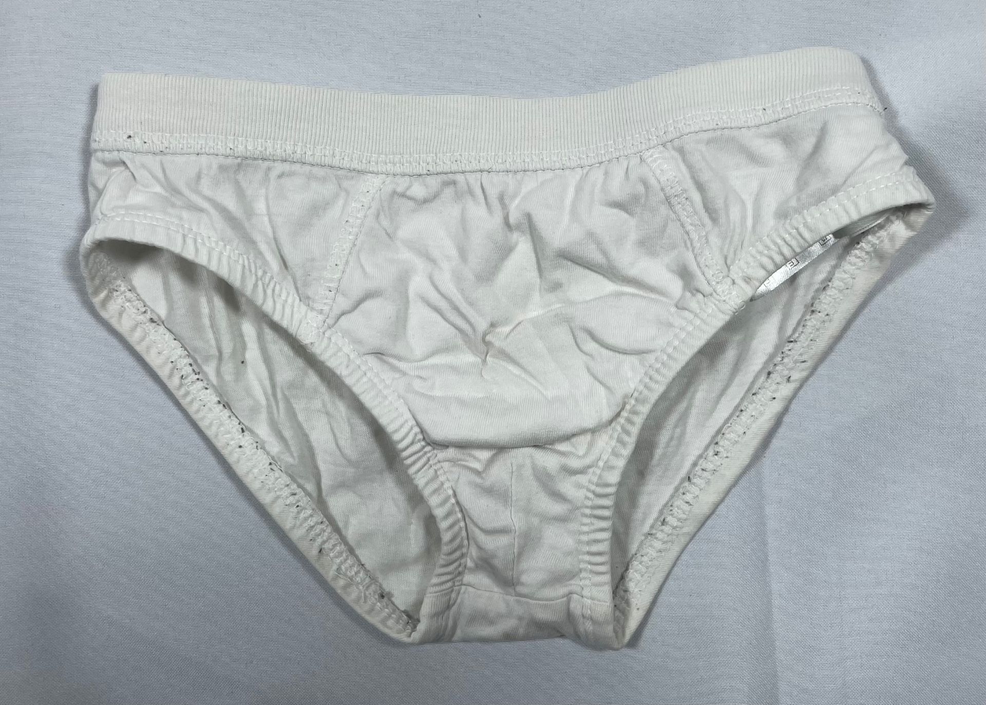 4 Calzoncillos de 4-5 Años.