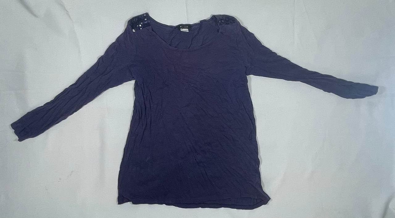 Camiseta Morada de Manga Larga con Lentejuelas