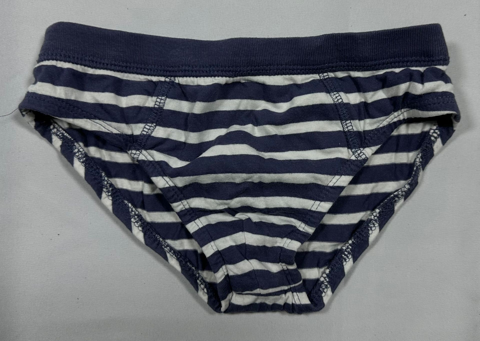 2 Calzoncillos de 10 años