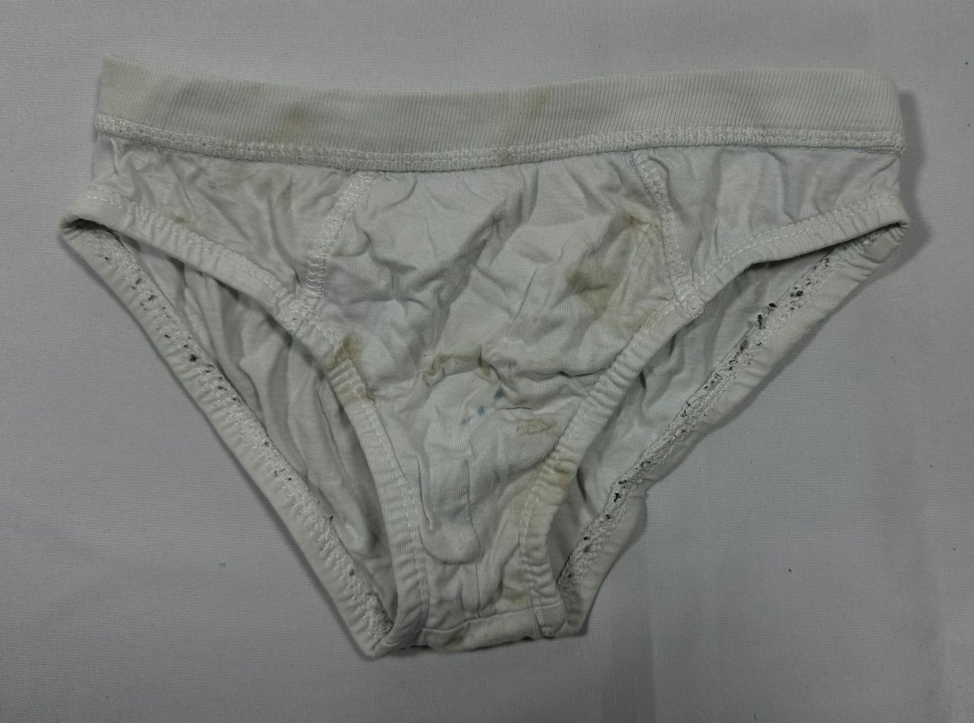 4 Calzoncillos de 8 a 9 años.